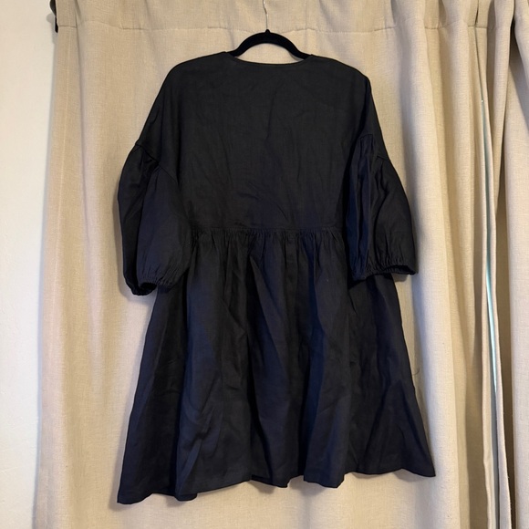 Marlow and Mae Linen Harp Dress - Picture 5 of 5